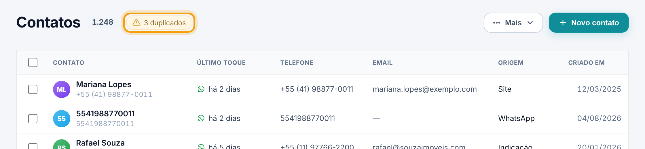 Tela Contatos com a pílula 3 duplicados destacada ao lado do título